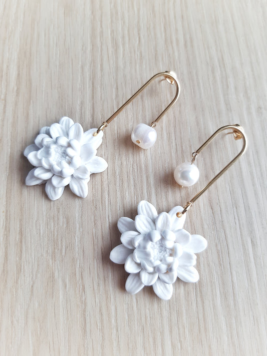 Aïssa pearl earrings