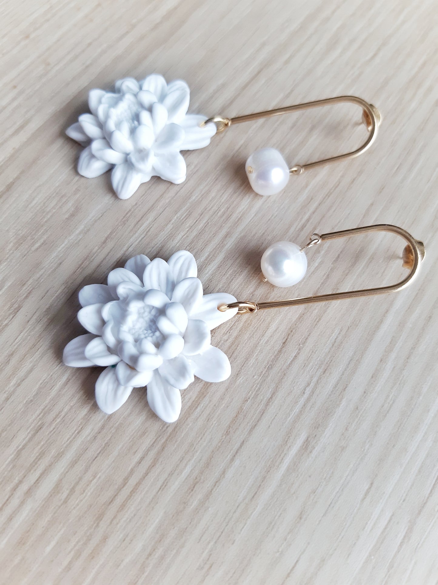Aïssa pearl earrings
