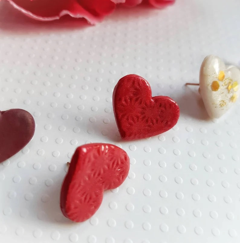 Liebe heart earrings